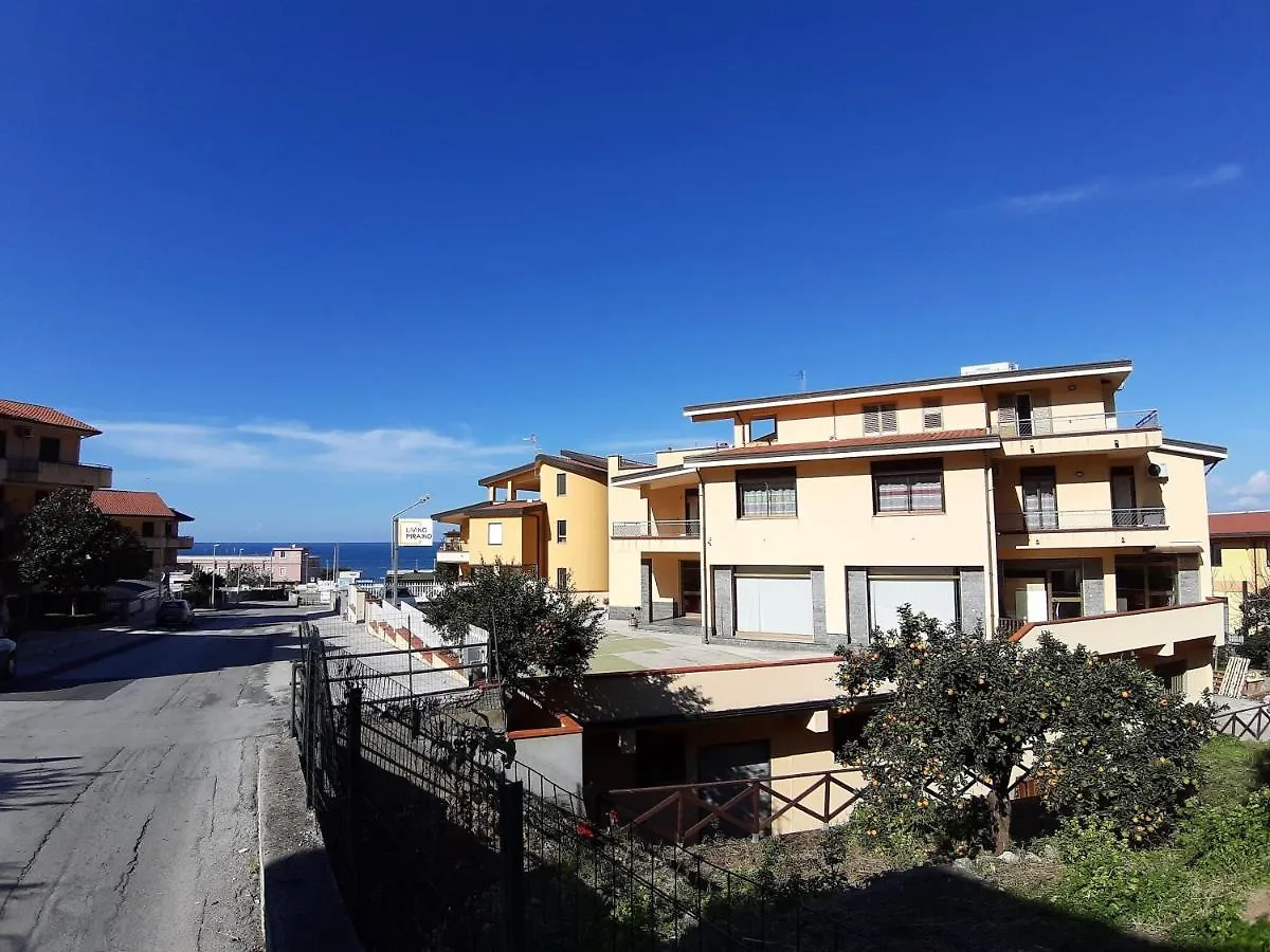 Living Piraino Case Vacanze