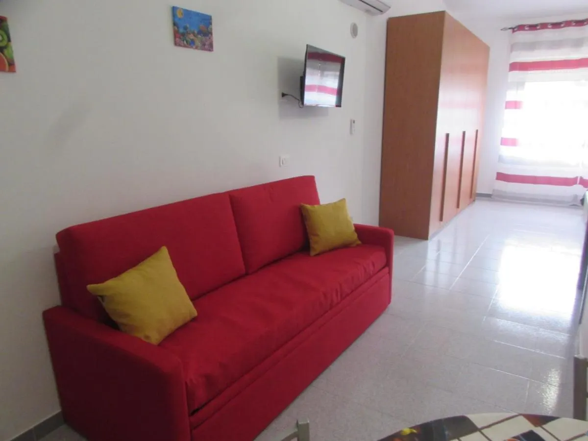 Living Piraino Case Vacanze 0*,