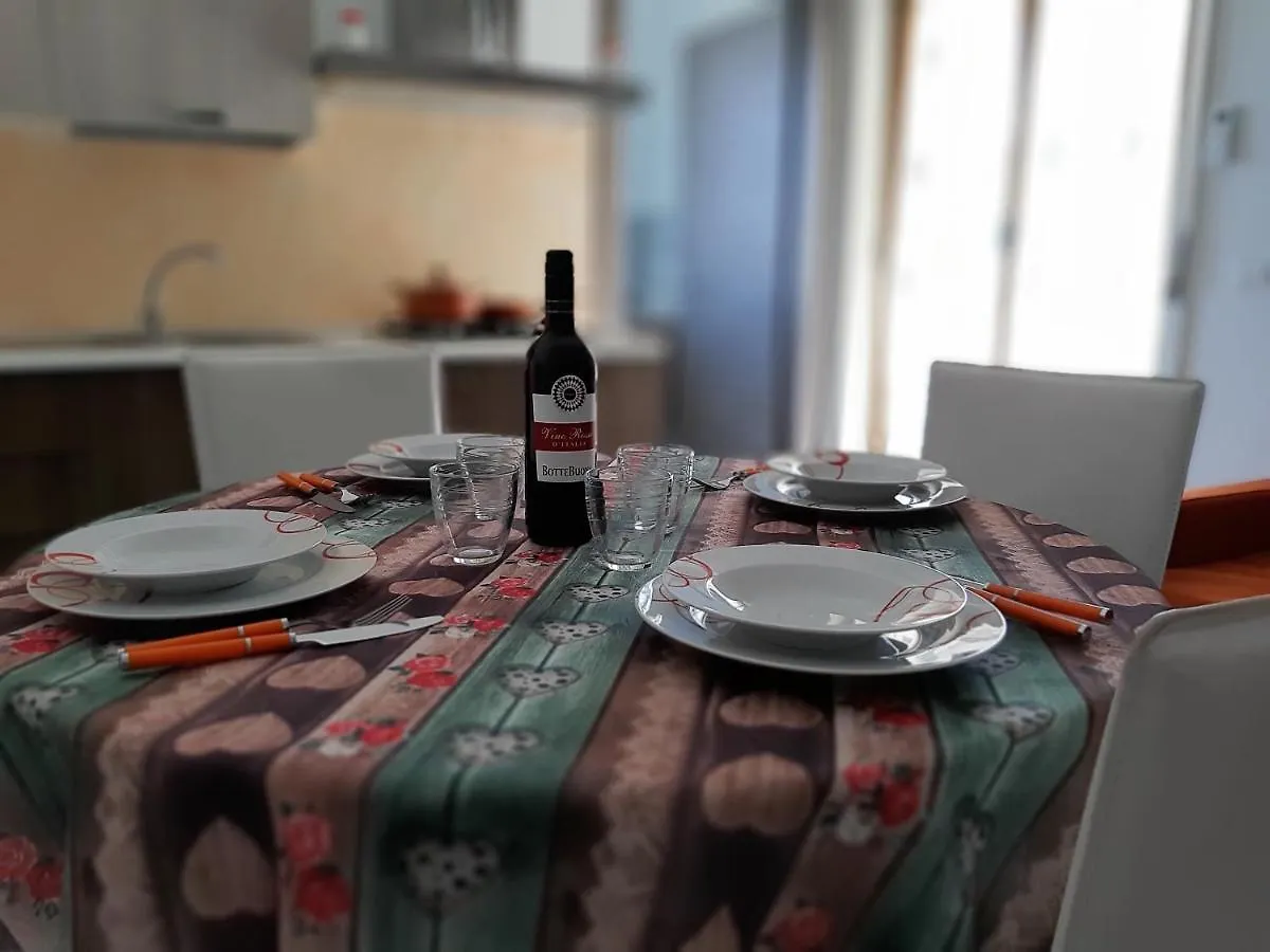 Living Piraino Case Vacanze 0*,