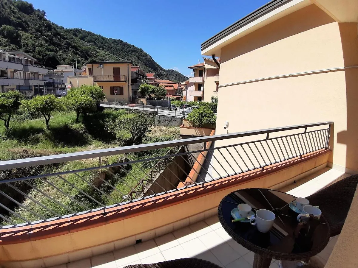 Living Piraino Case Vacanze Italy